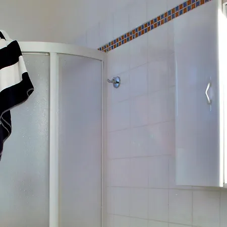 希洛克和特拉蒙塔纳公寓 公寓 法维尼亚纳