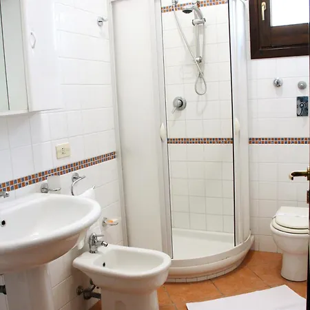 公寓 希洛克和特拉蒙塔纳公寓 法维尼亚纳