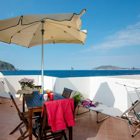 Scirocco E Tramontana Apartment Favignana