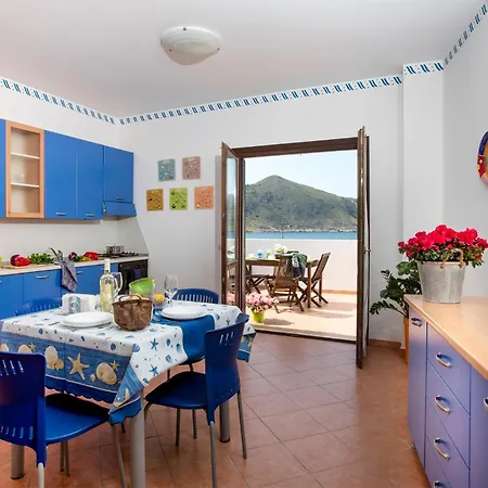 Scirocco E Tramontana Apartment Favignana