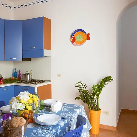 Scirocco E Tramontana Apartment *