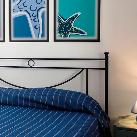 Scirocco E Tramontana Apartment Favignana